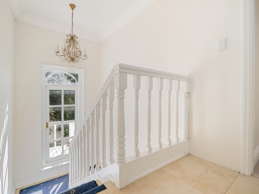 4 Bedroom Property for Sale in Belvidere Estate Western Cape